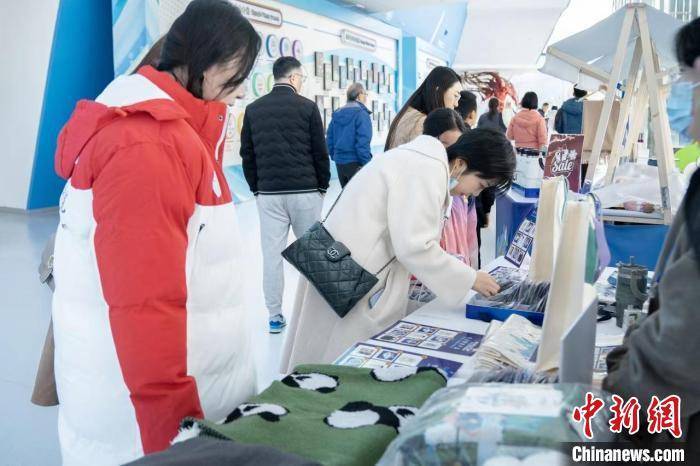 速滑世界杯北京站落幕 “冰雪赛事+消费” 助力北京国际消费中心城市建设