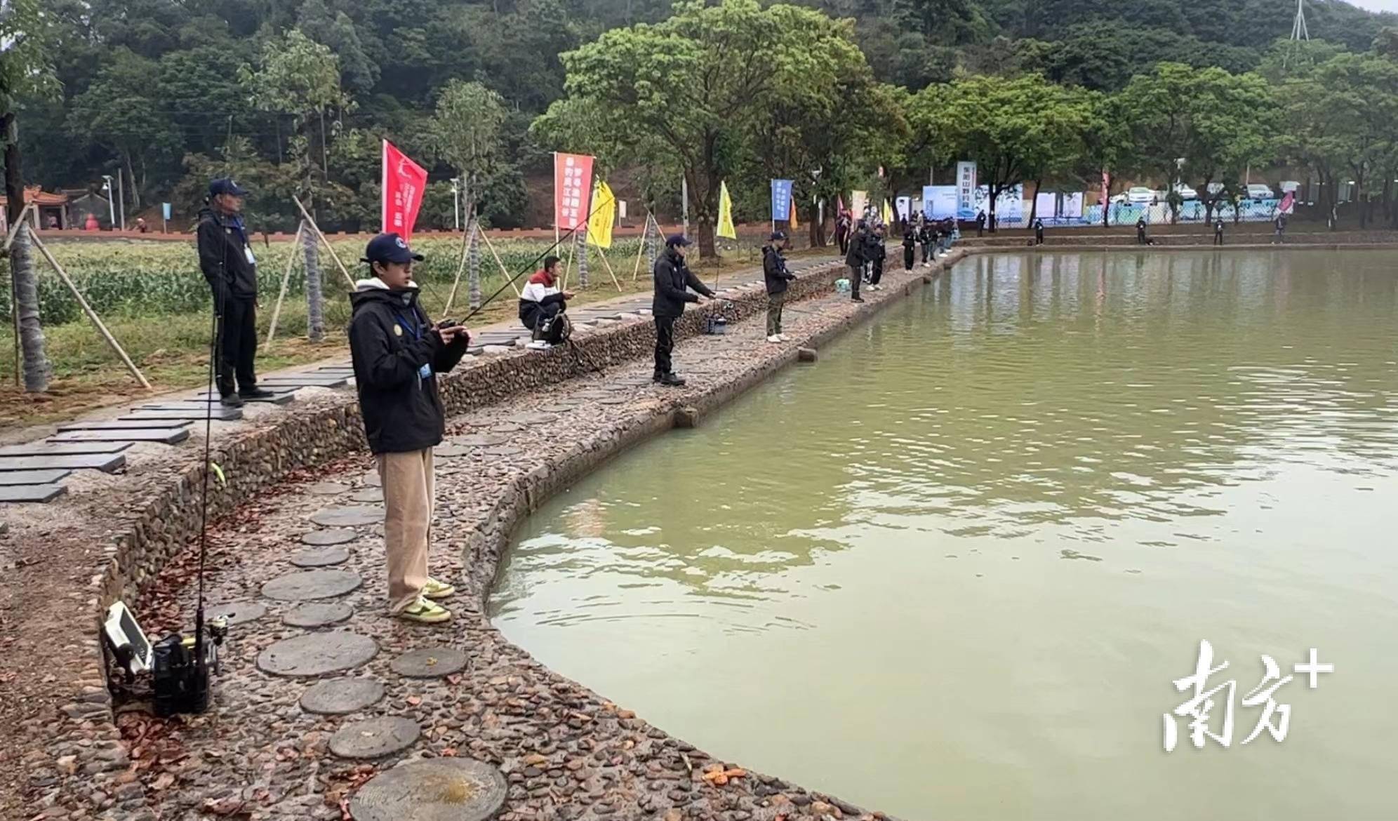 玩转“水上高尔夫”！饶平县首届路亚邀请赛举办，冠军是→