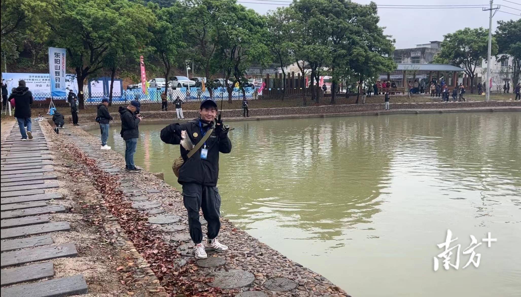 玩转“水上高尔夫”！饶平县首届路亚邀请赛举办，冠军是→