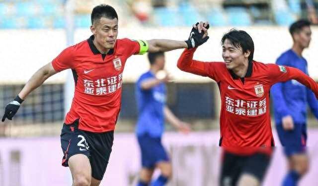 补时绝杀！2-1！中超夺冠热门诞生，疯狂4连胜，4场只丢1球